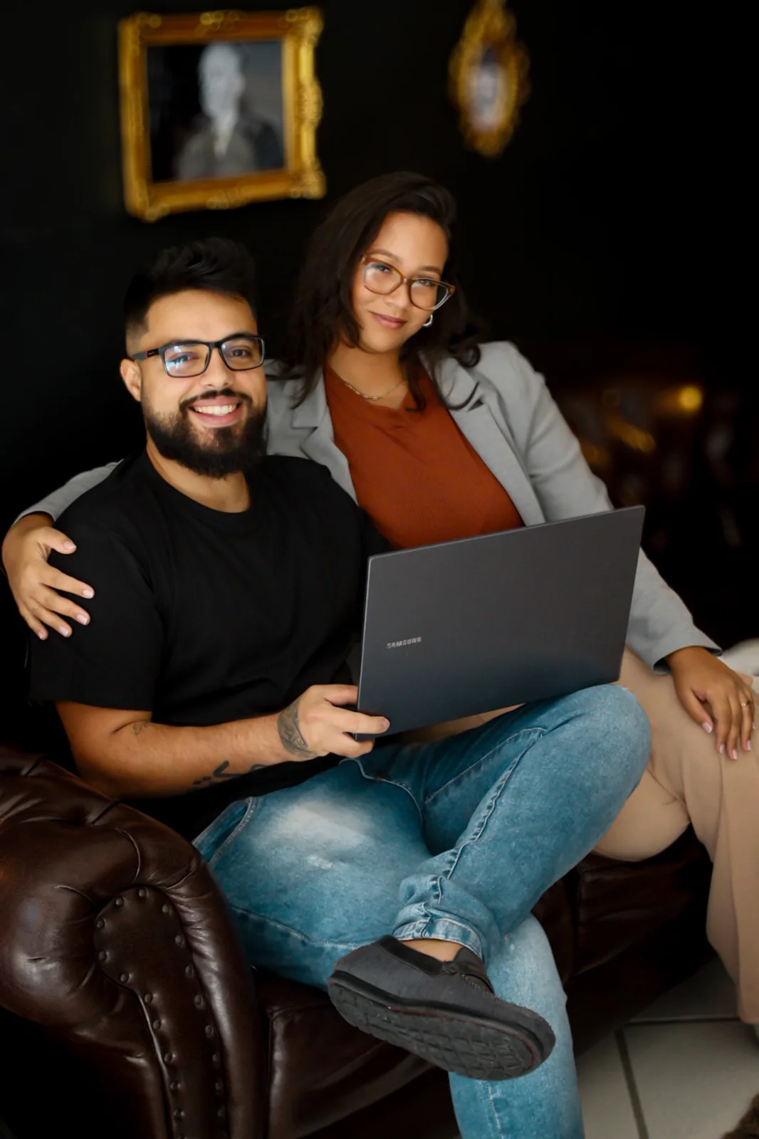 Gabrielle e Lucas, fundadores da Authenticus Media
